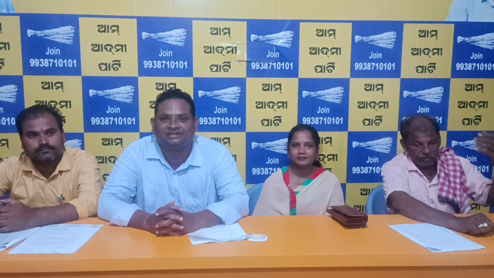 ସାଂସଦ ଓ ବିଧାୟକ ନିଜର ଅପାରଗତା ସକାଶେ କରିପାରୁନାହାନ୍ତି ନିଜ ଫଣ୍ଡ ର ଉପଯୋଗ