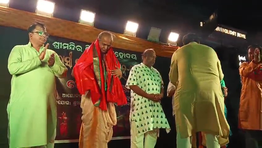 ଶ୍ରୀ ମନ୍ଦିର ନିଳାଦ୍ରୀ ମହୋଦୟ, ଚନ୍ଦନ ଯାତ୍ରା ଅବସରରେ ମାହାରୀ ଦେବଦାସୀ ନୃତ୍ୟୋତ୍ସବ