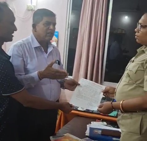 ଉପମୁଖ୍ୟମନ୍ତ୍ରୀ ଙ୍କ ବିରୁଦ୍ଧରେ ପୁରୀ କୁମ୍ଭାରପଡା ଥାନାରେ ଏତଲା