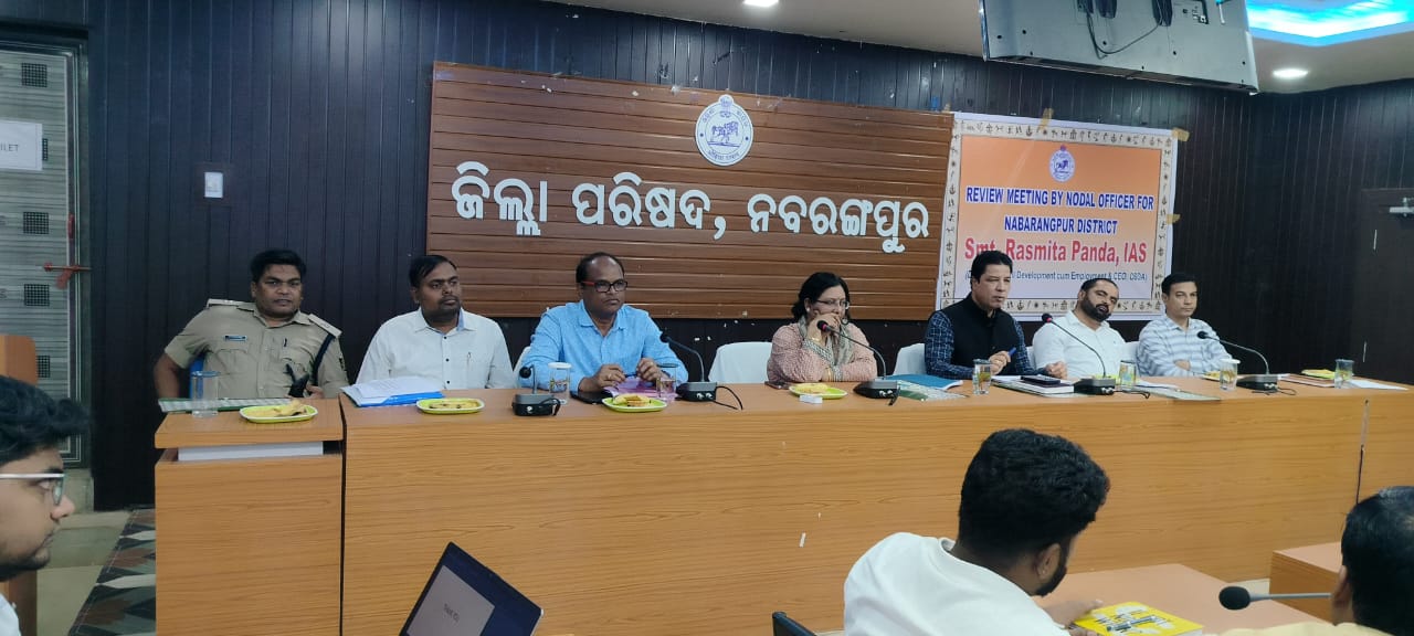 କର୍ମ ନିୟୋଜନ ତଥା ଦକ୍ଷତା ବିକାଶ ନିର୍ଦ୍ଦେଶକ ଏବଂ ସି ଈ ଓ, ଓ ଏସ ଡି ଏ ଙ୍କ ନବରଙ୍ଗପୁର ଜିଲ୍ଲା ଗସ୍ତ ଓ ସମୀକ୍ଷା ବୈଠକ